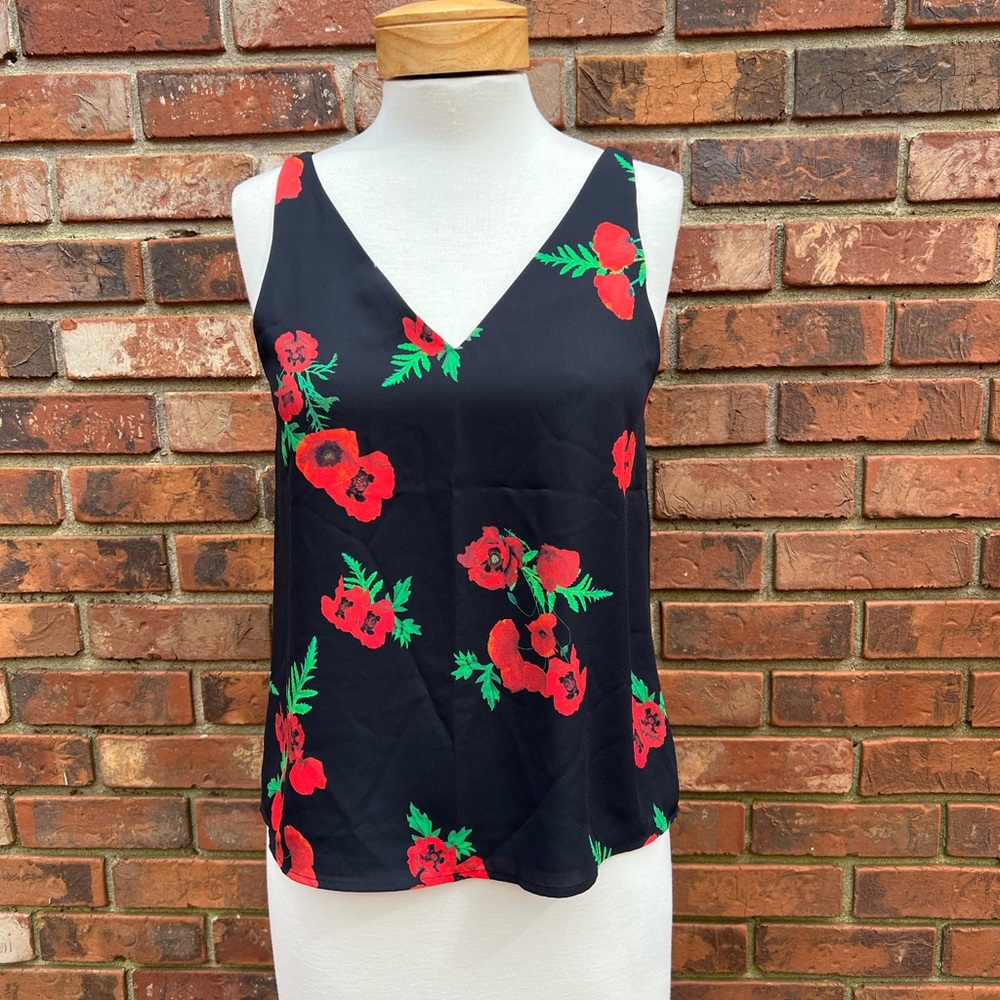 Black and red rose flowers top